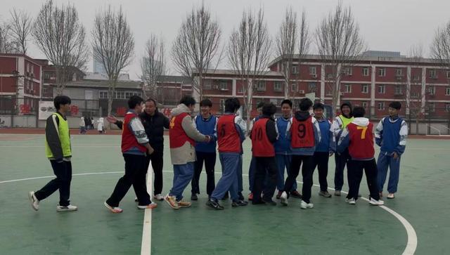 kaiyun官方入口-北京市东方德才学校2026年高中部足球班超联赛正式开幕